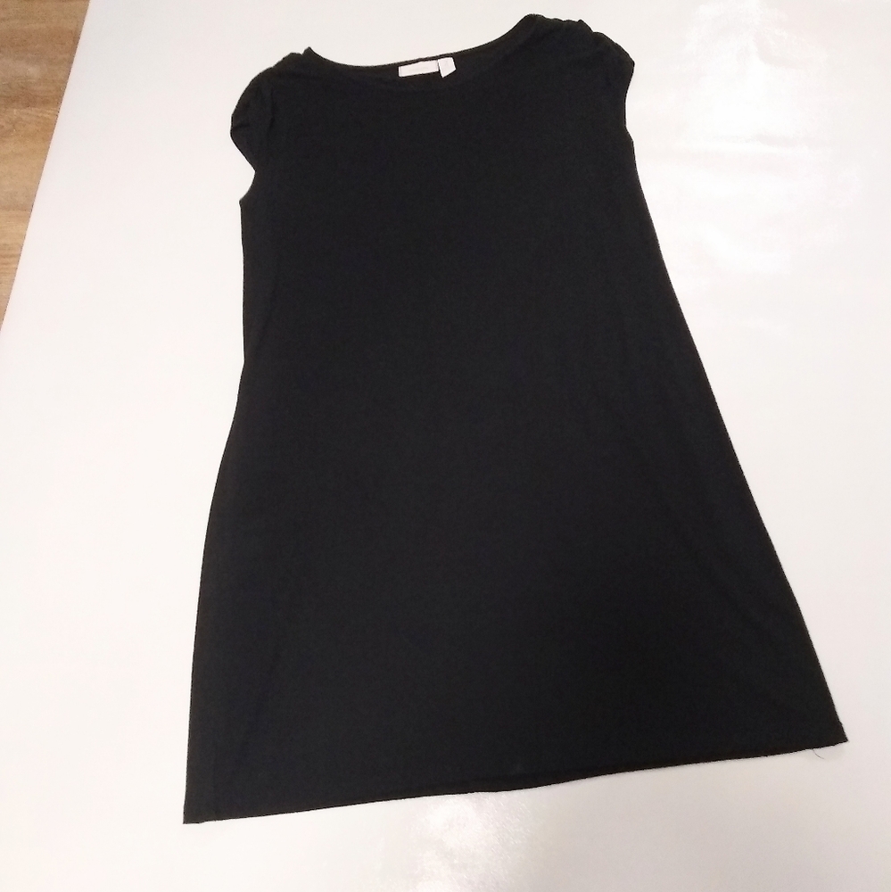 CHICO'S black pull on shirred cap sleeve stretch dress, L